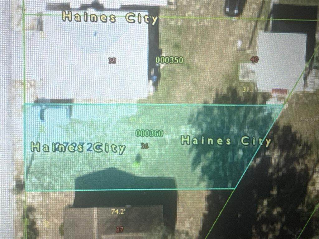 417 8TH Street - Photo 1