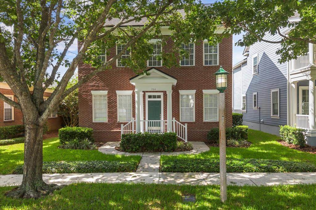 704 Honeysuckle Avenue - Photo 1