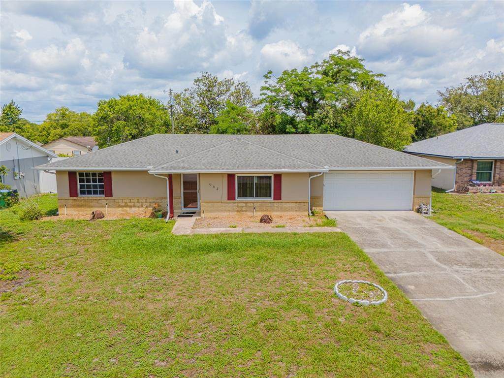 964 Clayton Drive - Photo 1