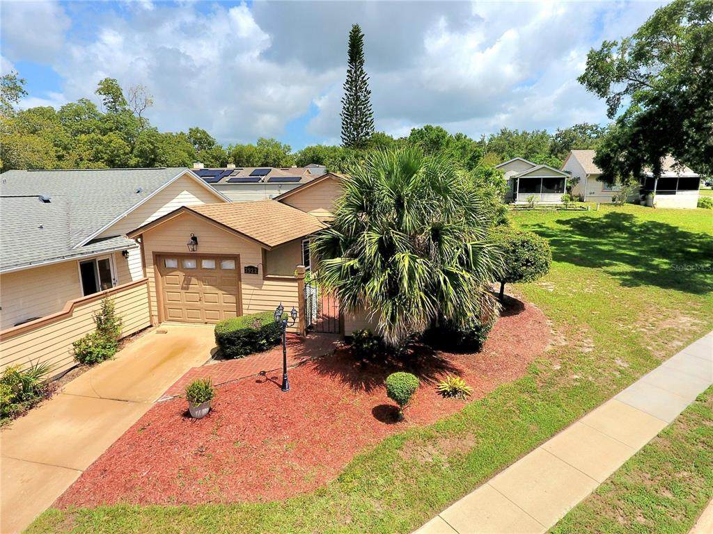 2922 Burlington Drive - Photo 1
