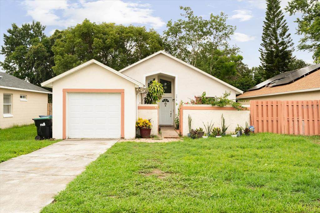 9814 Piney Point Circle - Photo 1