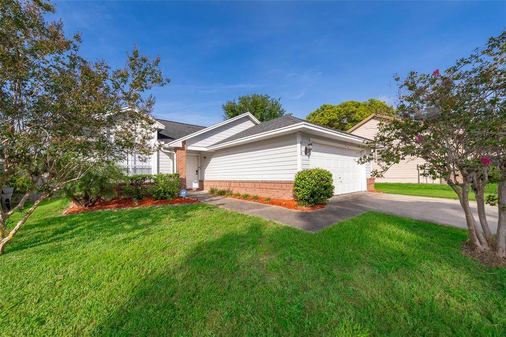 6512 Grosvenor Lane - Photo 1
