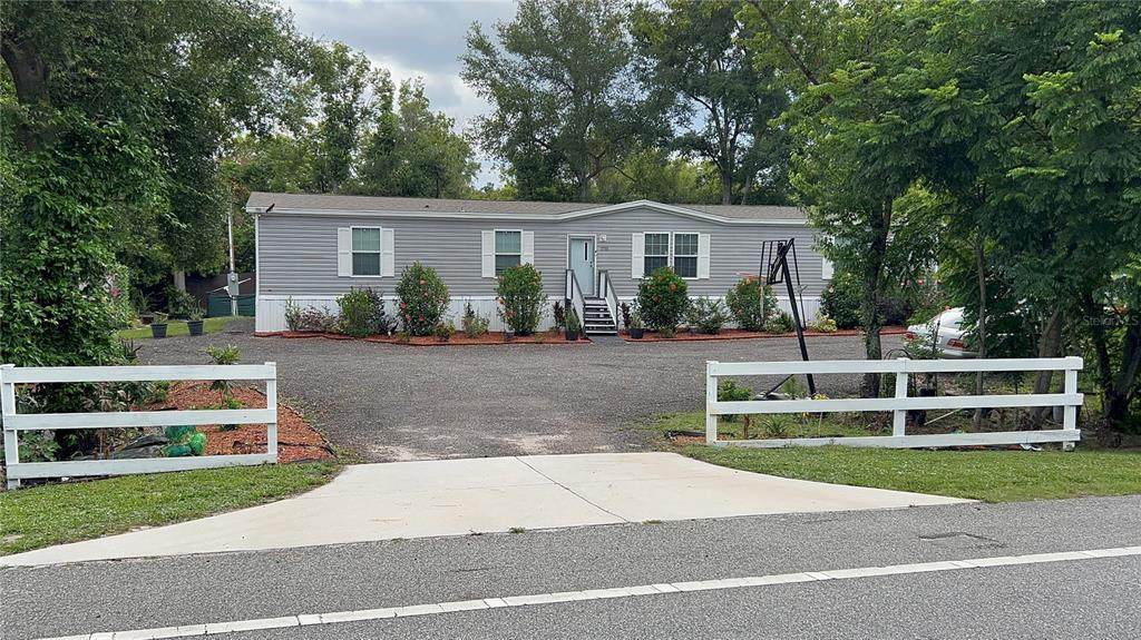 31701 State Road 44 - Photo 1