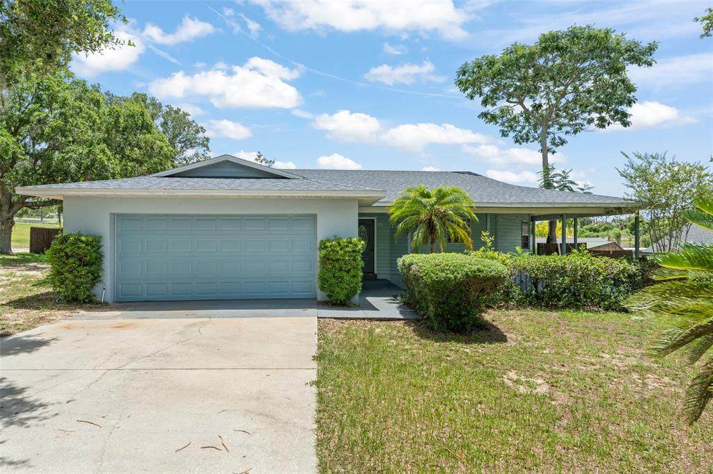 945 Shawna Shores - Photo 1