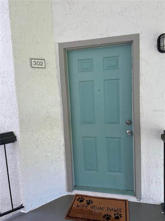 2201 Cascades Boulevard - Photo 1