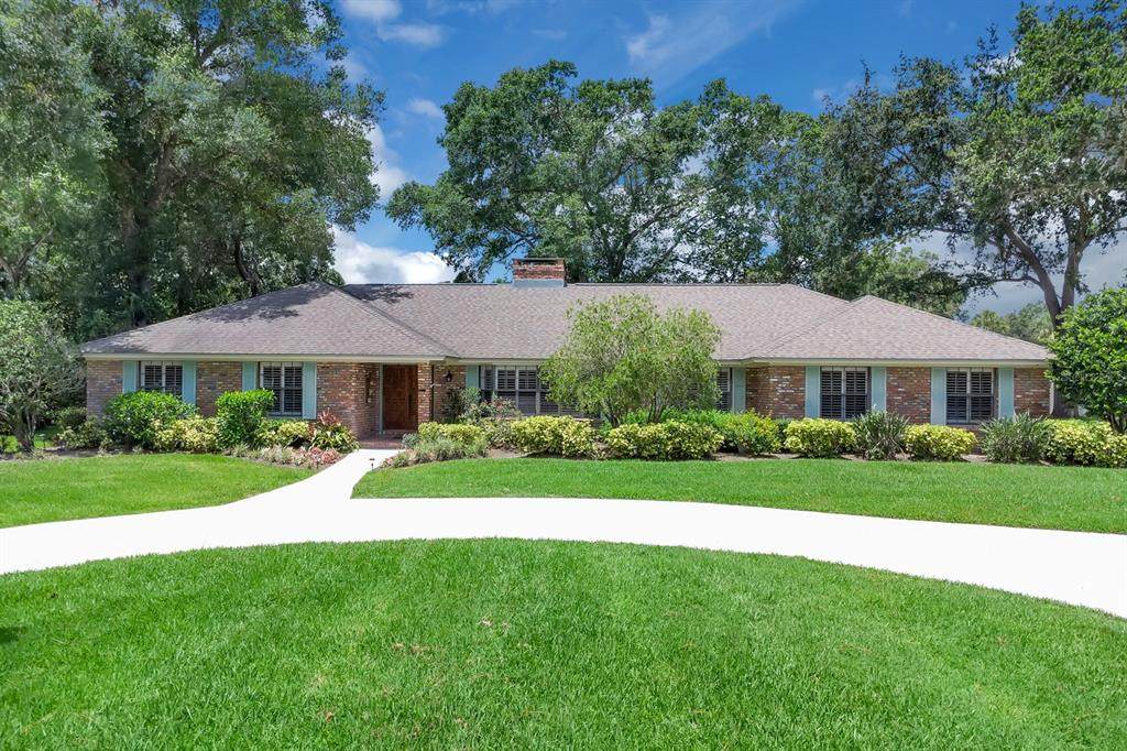 202 Riverview Drive - Photo 1
