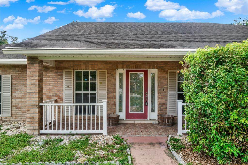 295 Maguire Street - Photo 1