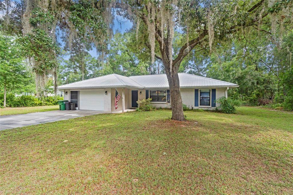 8311 174 Place - Photo 1