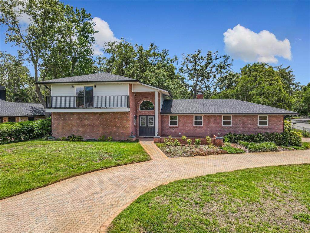1850 Lakeshore Cir - Photo 1