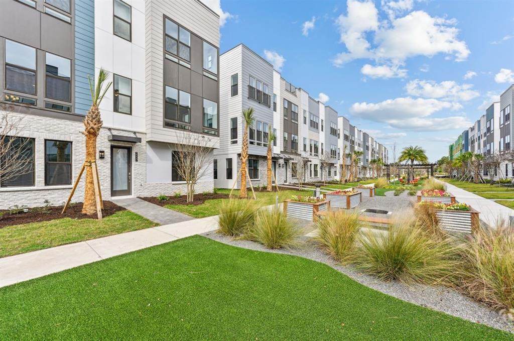 2217 Valentine Alley - Photo 1