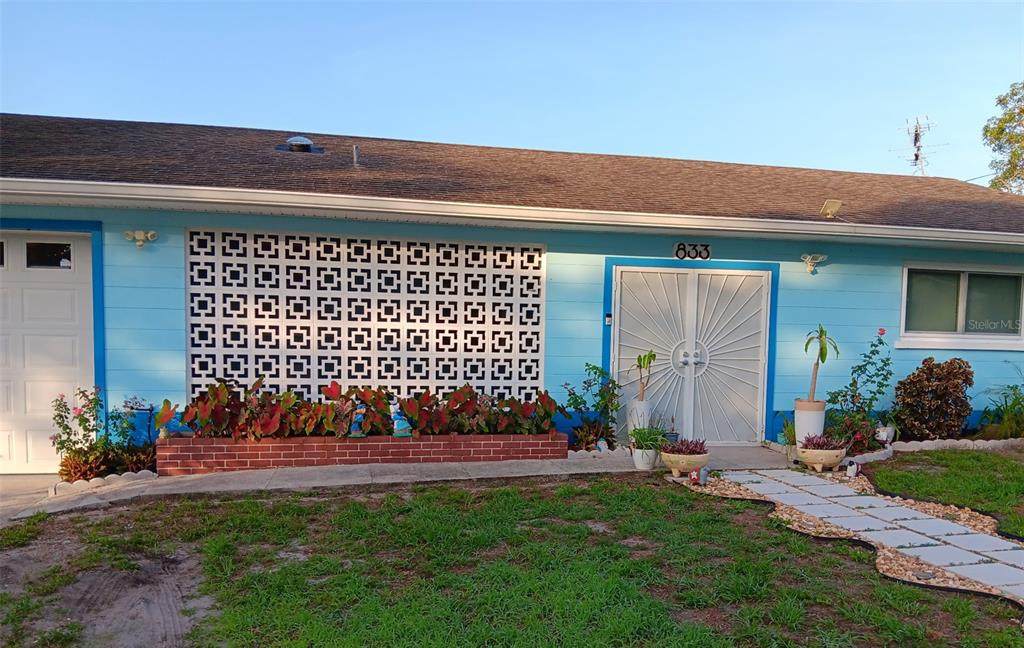 833 Channing Road - Photo 1