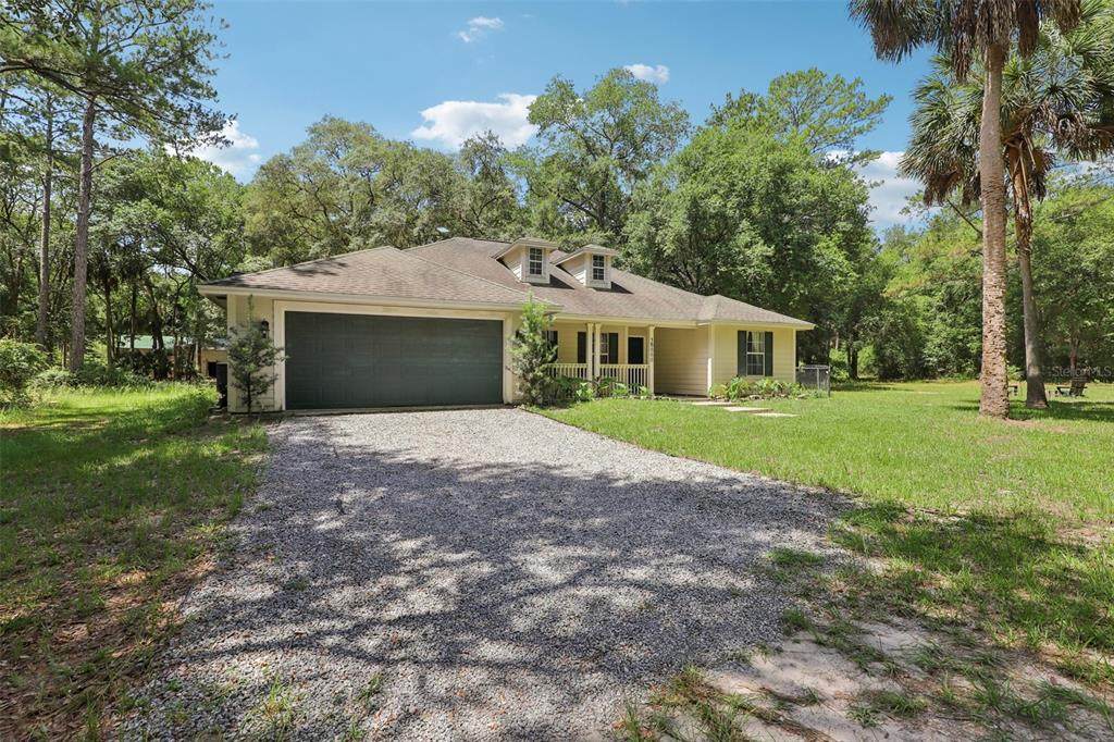 15888 152ND Avenue - Photo 1