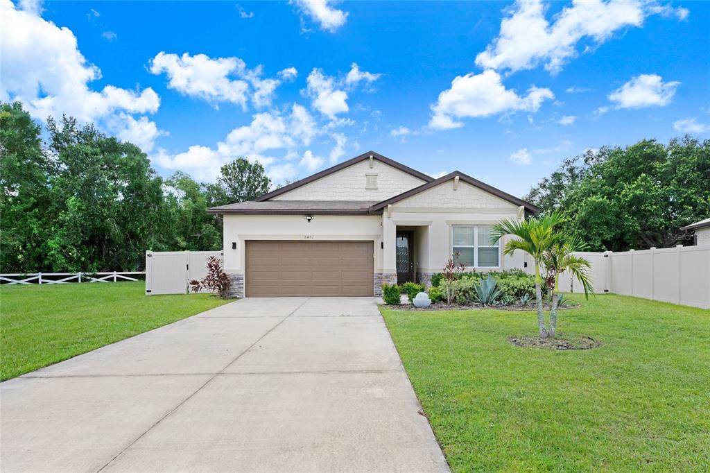 2491 Wadeview Loop - Photo 1