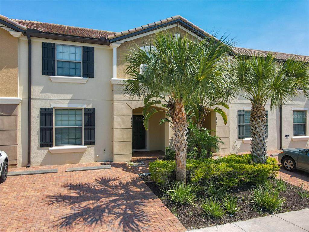 8911 Geneve Court - Photo 1