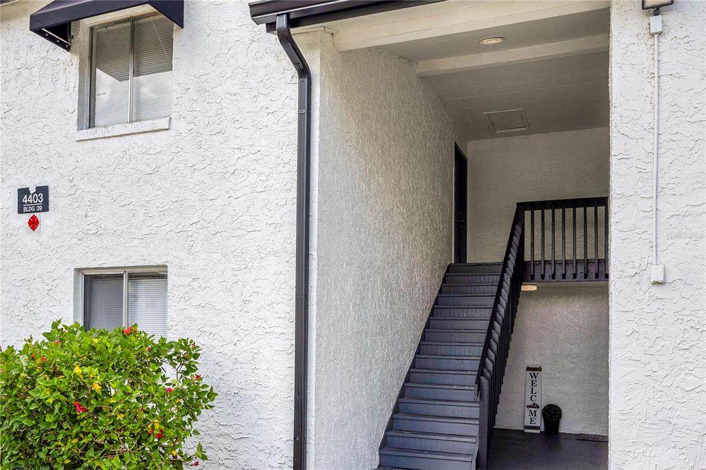 4403 Semoran Boulevard - Photo 1