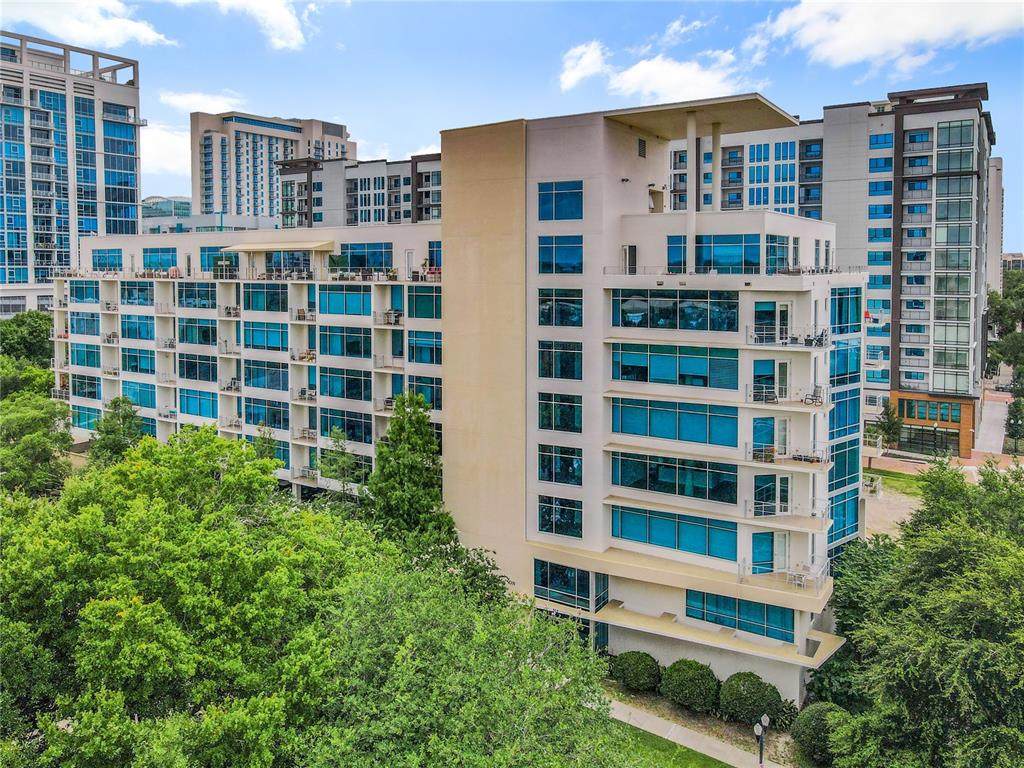 525 Jackson Street - Photo 1