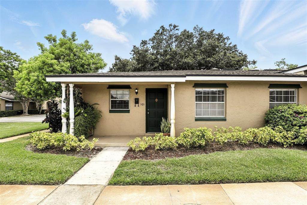 207 Esplanade Way - Photo 1