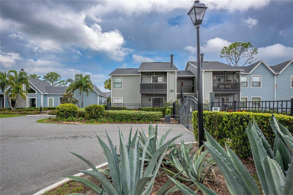 3700 Idlebrook Circle - Photo 1