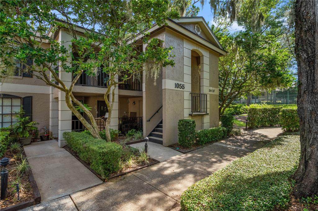 1055 Kensington Park Drive - Photo 1