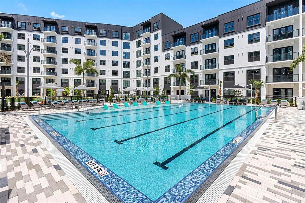 425 Centerpointe Circle - Photo 1