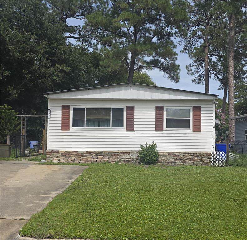 105 Cypress Drive - Photo 1