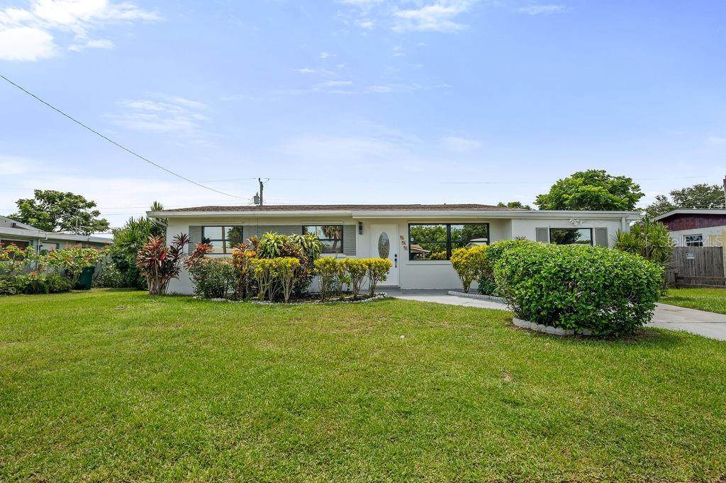 532 Buckingham Avenue - Photo 1