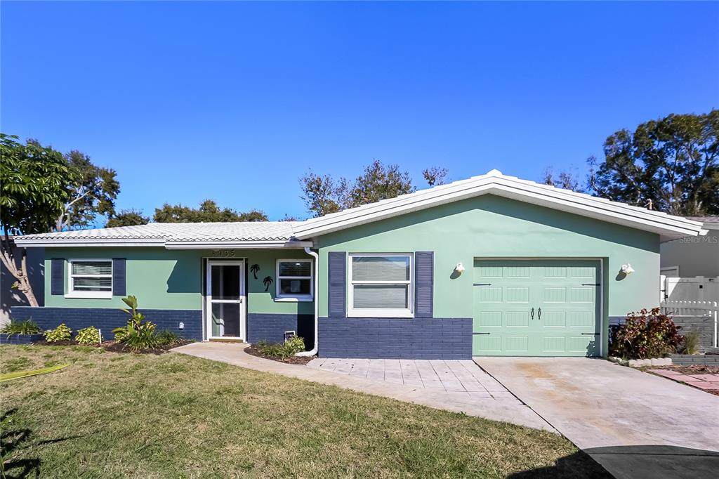 6935 301ST Avenue - Photo 1