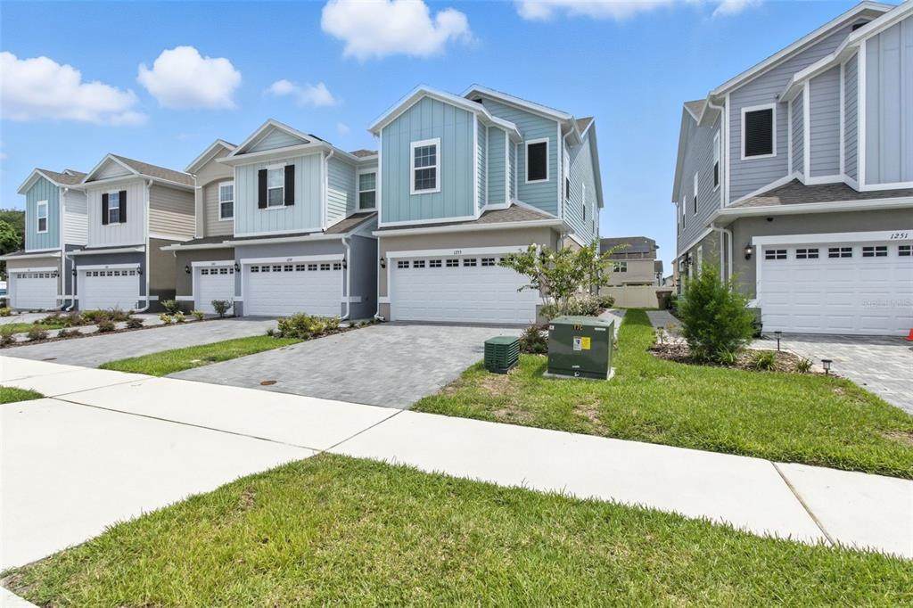 1255 Stockwell Avenue - Photo 1