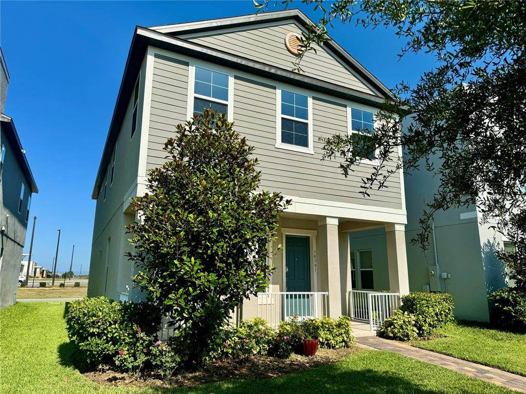 10301 Austrina Oak Loop - Photo 1