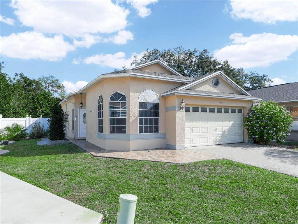 2907 Willow Oak Court - Photo 1