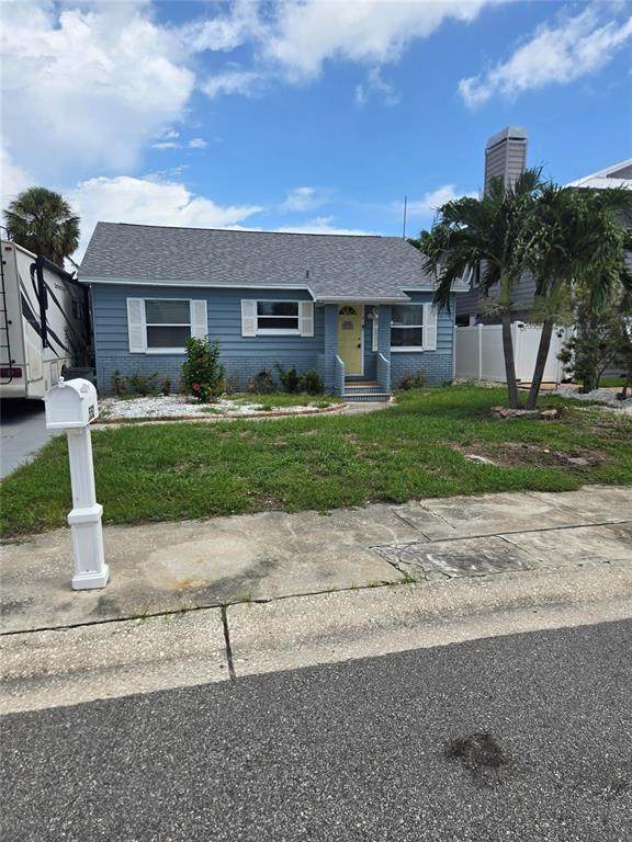 552 78TH Avenue - Photo 1