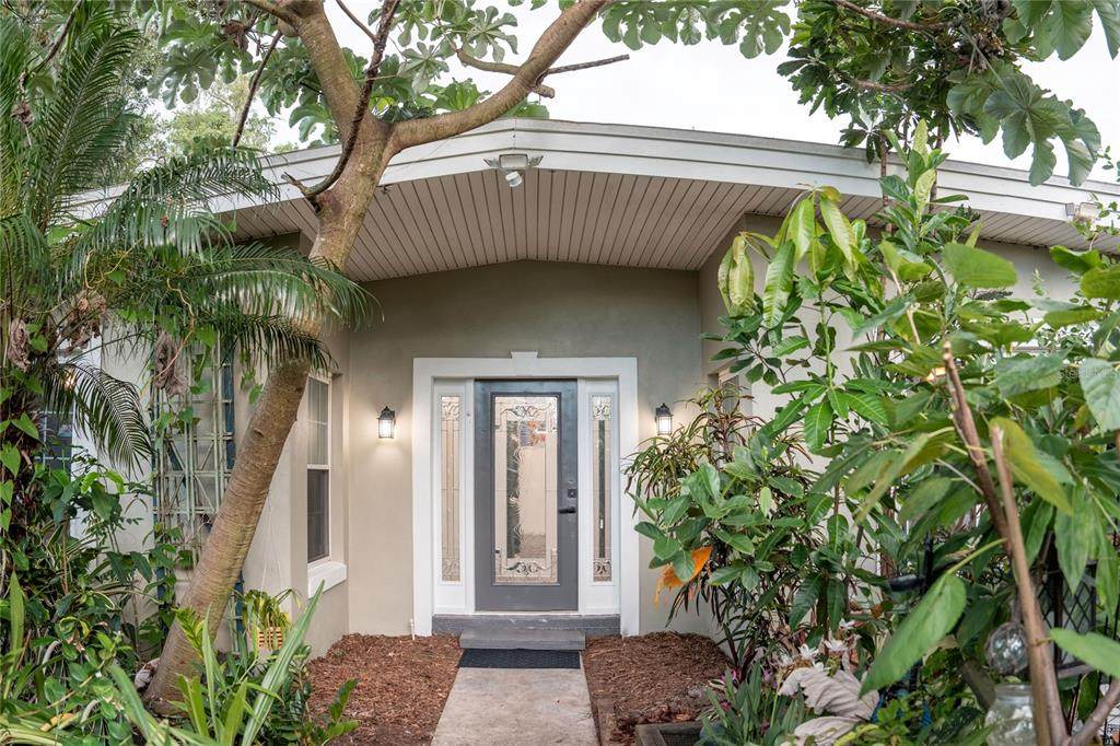 6048 Linneal Beach Drive - Photo 1