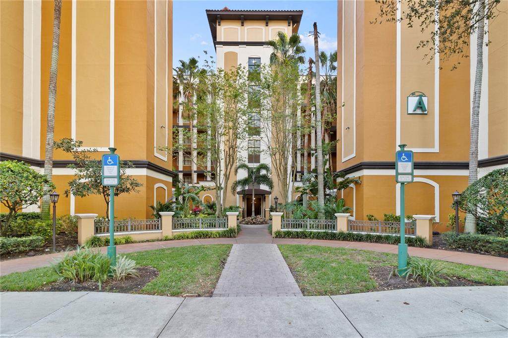 12527 Floridays Resort Drive - Photo 1