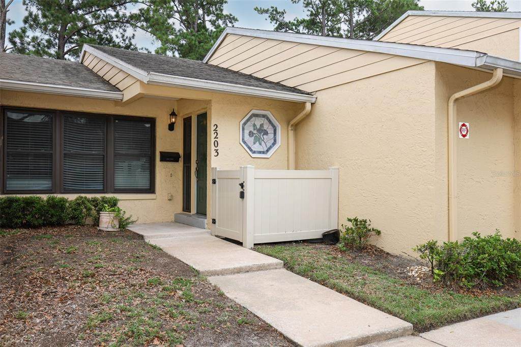 2203 Tipperary Court - Photo 1