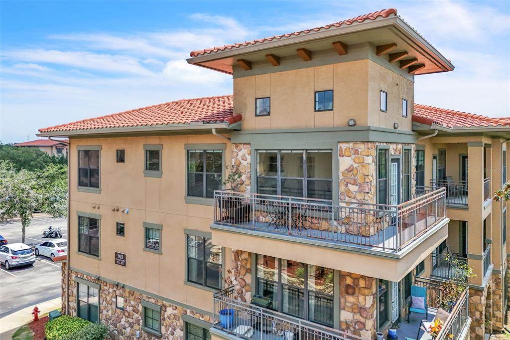 903 Charo Parkway - Photo 1