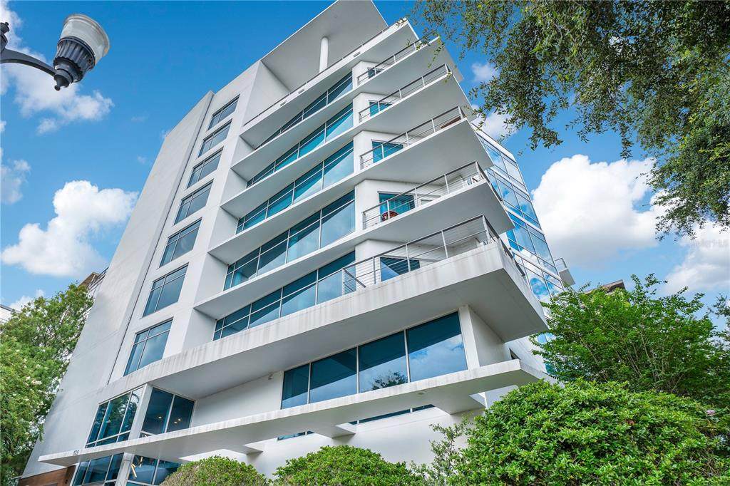 525 Jackson Street - Photo 1