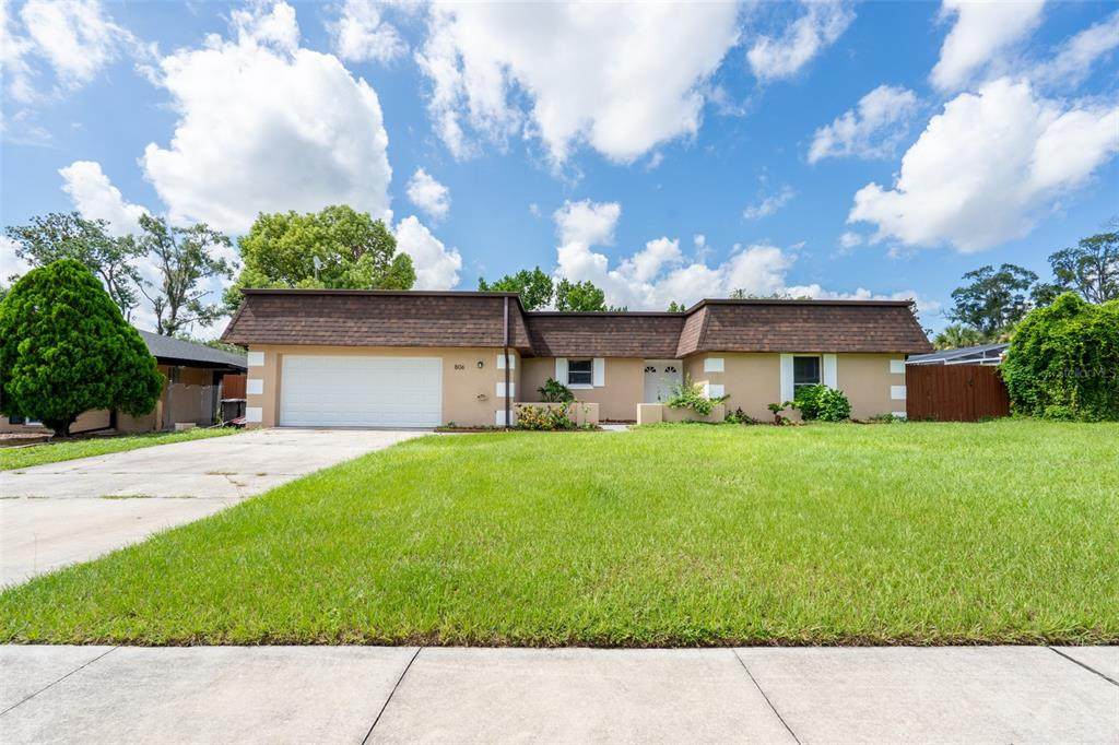 806 Highland Drive - Photo 1