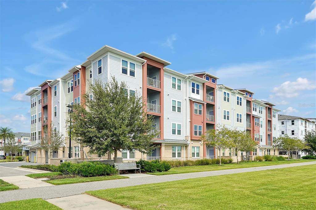7565 Laureate Boulevard - Photo 1