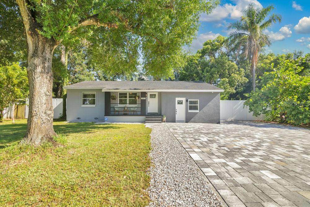 706 19TH Street - Photo 1