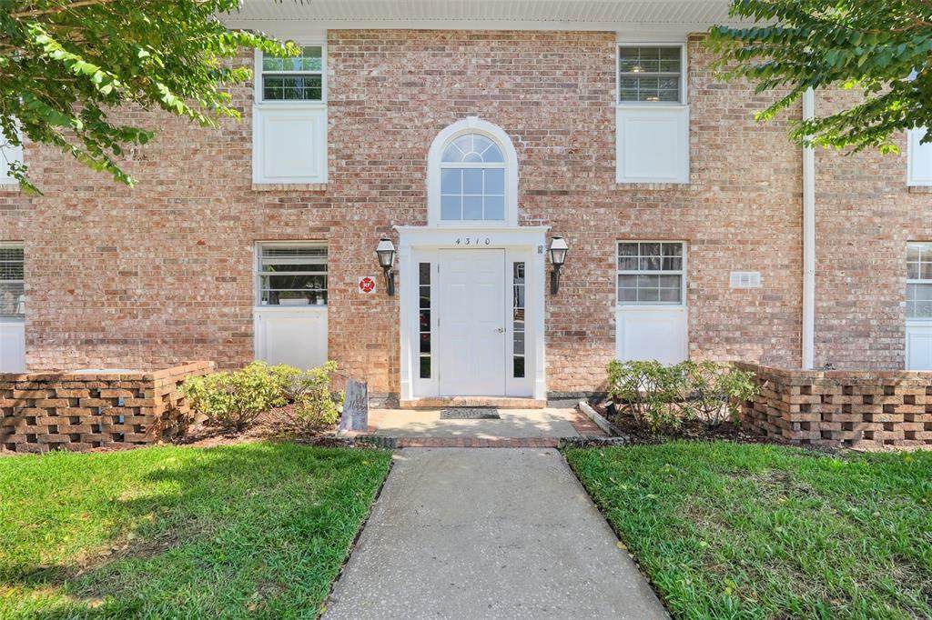 4310 Lake Underhill Road - Photo 1