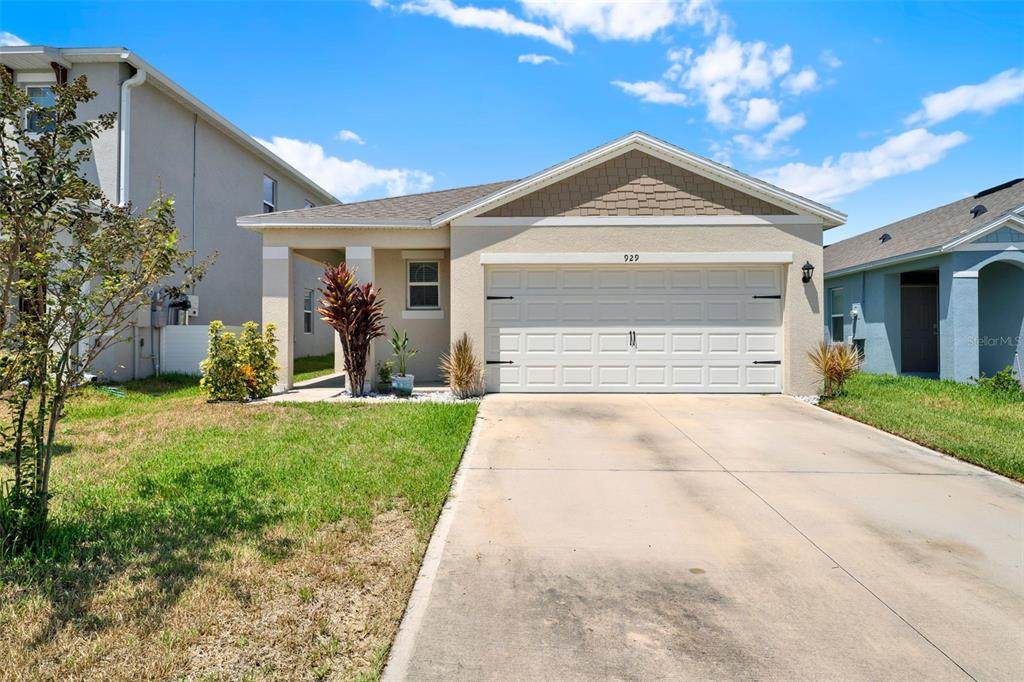 929 August Sky Dr - Photo 1