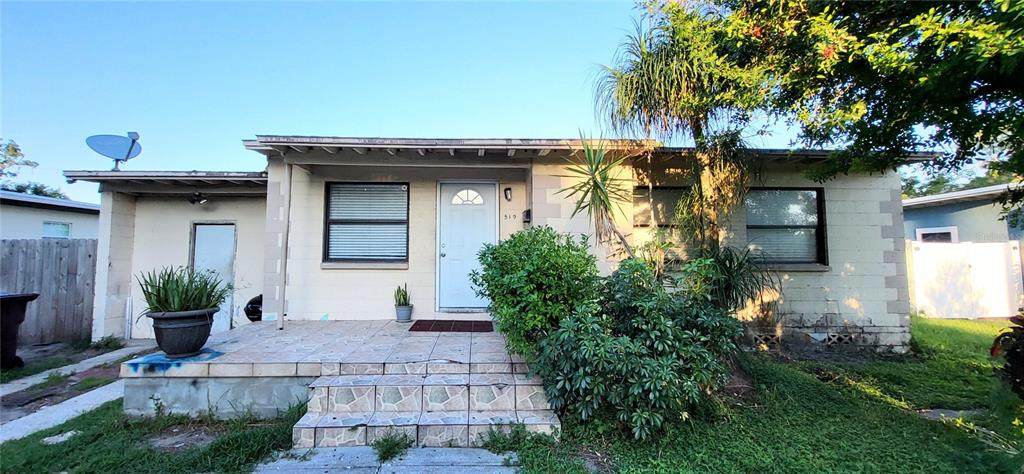 519 Mercado Avenue - Photo 1