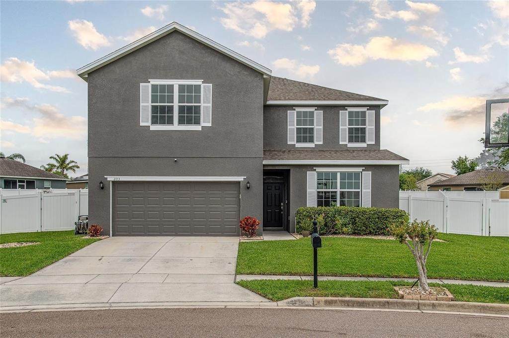 203 Highland Meadows Street - Photo 1