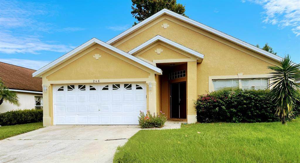 246 Queen Mary Drive - Photo 1