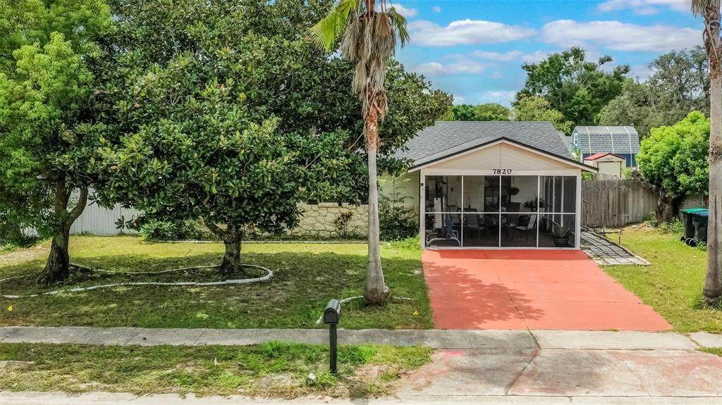 7820 Stratford Blvd - Photo 1