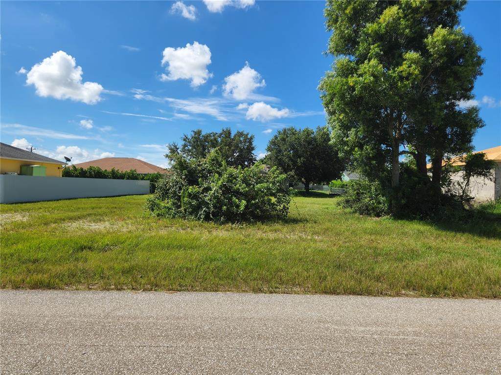 18 29TH Street - Photo 1