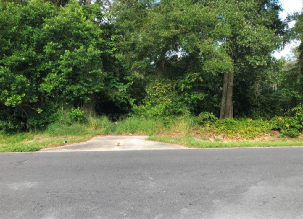 194 11TH Street - Photo 1