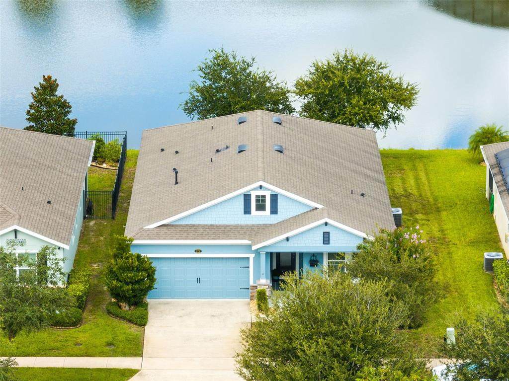 672 Victoria Trails Boulevard - Photo 1