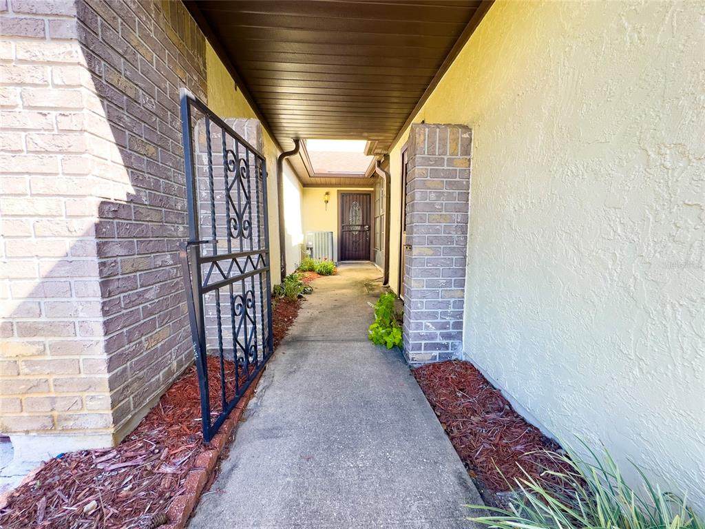 2193 Kings Cross Street - Photo 1