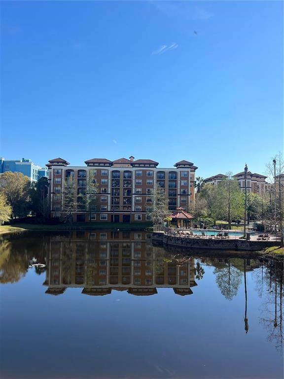 12521 Floridays Resort Drive - Photo 1